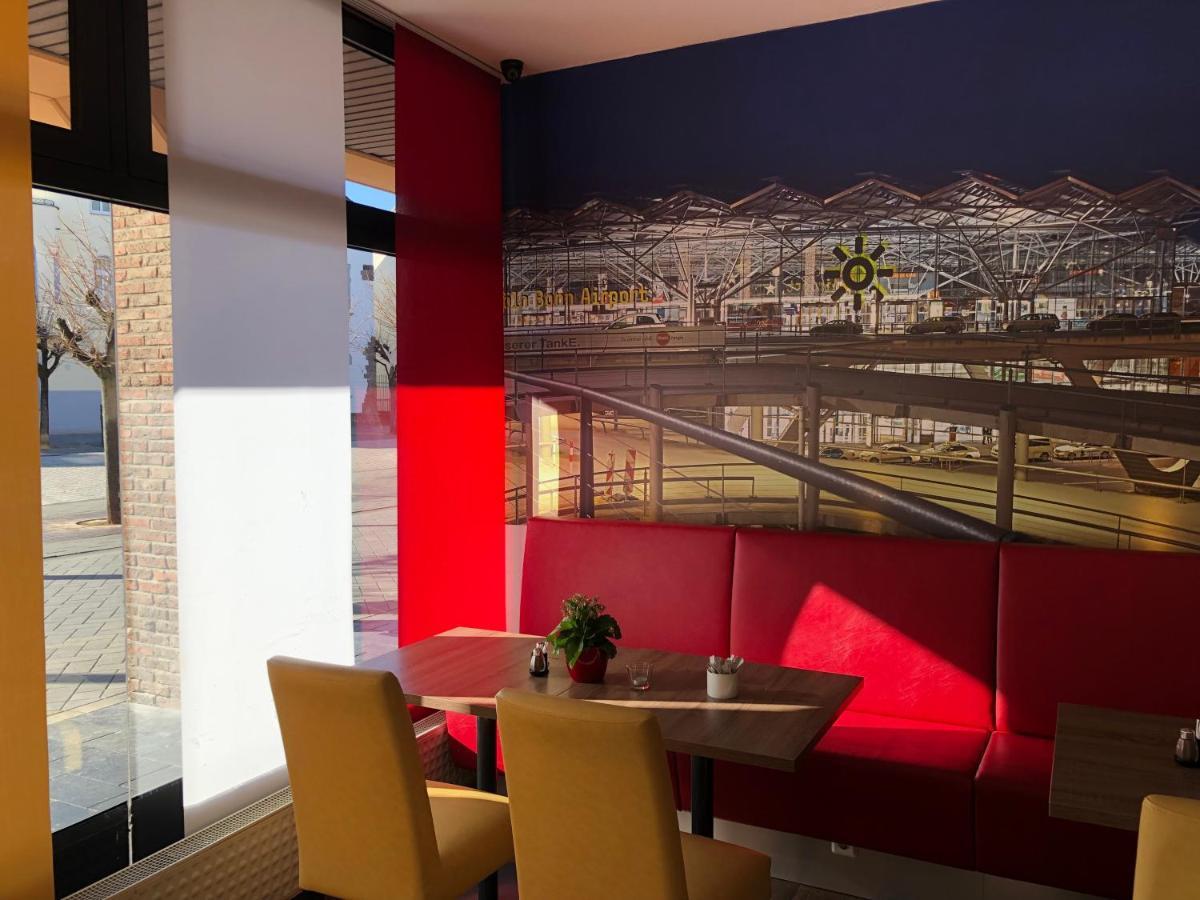 Montana Hotel Koeln-Bonn Airport Тройсдорф Экстерьер фото