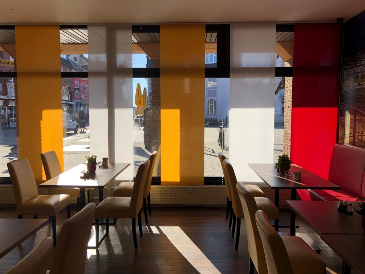Montana Hotel Koeln-Bonn Airport Тройсдорф Экстерьер фото
