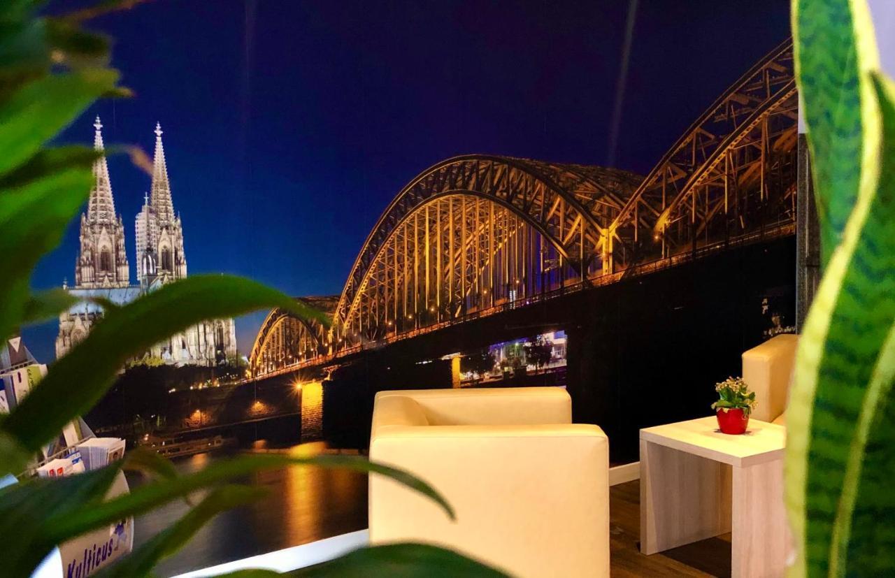 Montana Hotel Koeln-Bonn Airport Тройсдорф Экстерьер фото