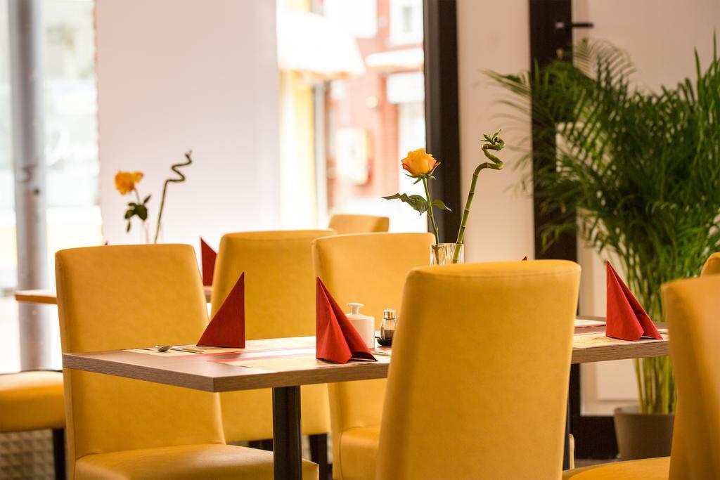 Montana Hotel Koeln-Bonn Airport Тройсдорф Экстерьер фото